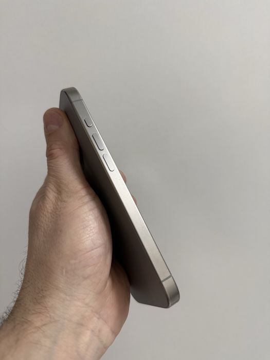 Apple iPhone 15 Pro 256GB  Natural Titanium New
