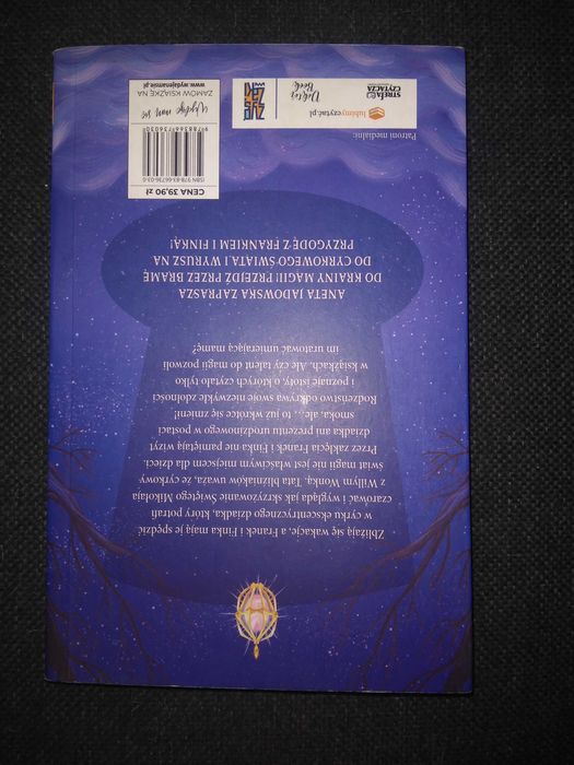 Dobra książka - Cyrk martwych makabresek A.Jadowska (P53)