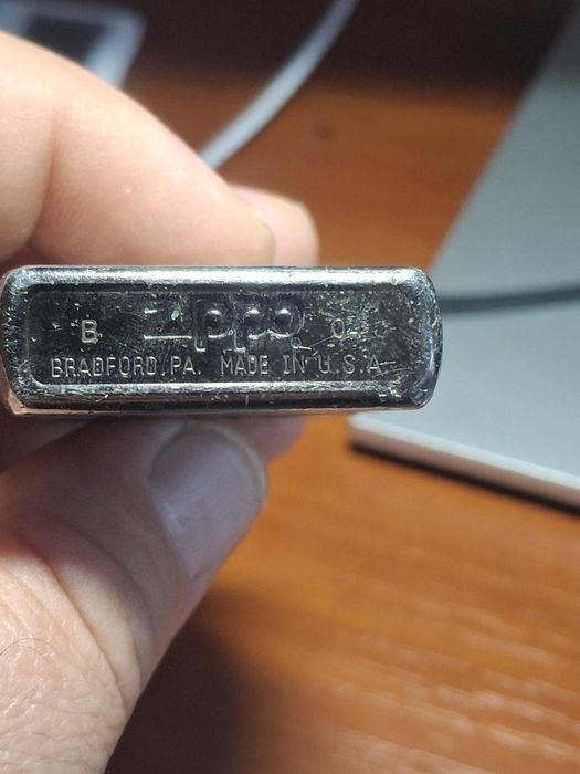 Запальничка Zippo та чохол