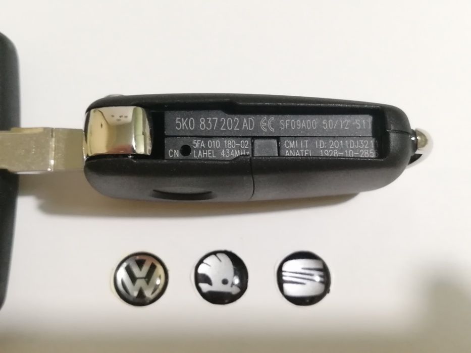 Выкидной ключ VW, Skoda, Seat, на 2, 3, 4, 5 кнопок после 2009г.в.