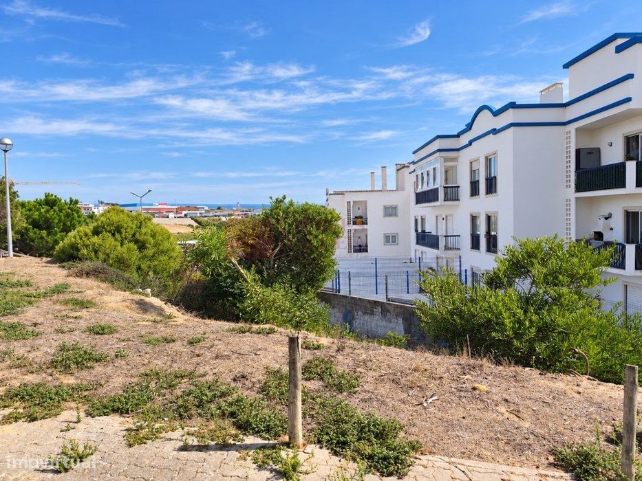 Ericeira - T1 com Varanda, Elevador e perto das praias e do centro