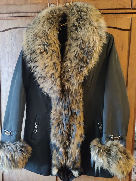 Зимова тепла куртка