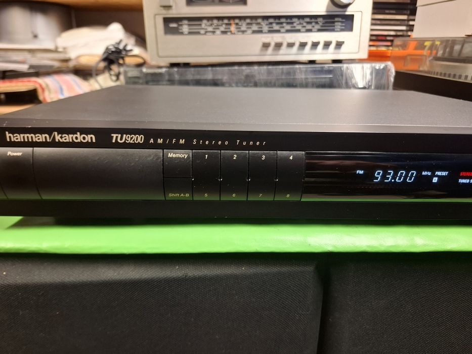Tuner Harman/Kardon TU-9200