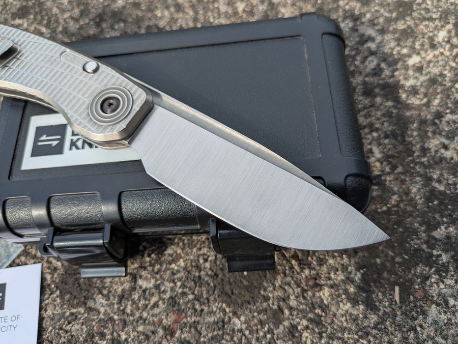 Nóż folder Brown Knives FSD