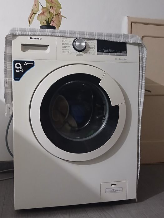 Maquina de Lavar Roupas 9KG