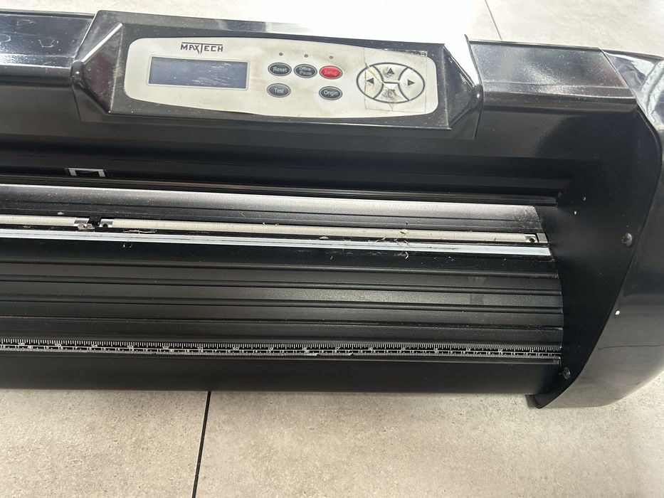 Sorzedam ploter tvscy, uszkodzony