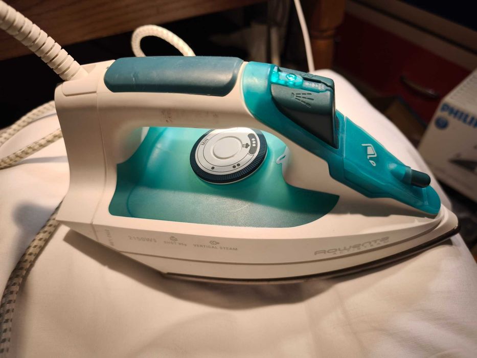 Утюг германия Праска з парою Rowenta DZ 2010 r