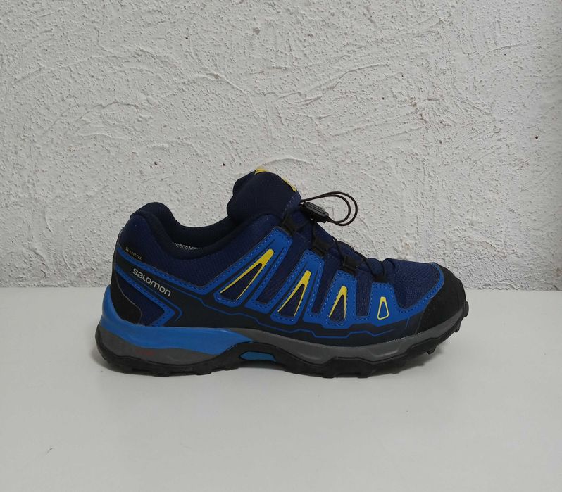 Кроссовки salomon gore tex 37 размер 22.5см стелька