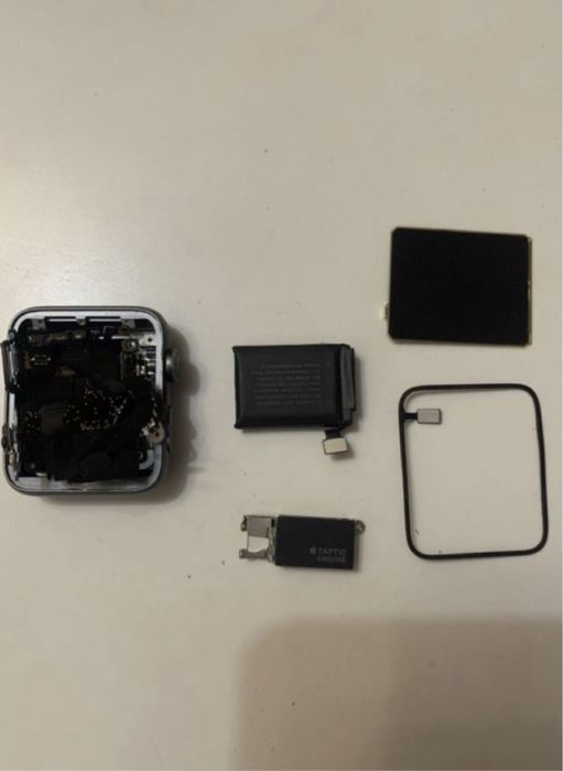 Запчастини Apple Watch 3 42mm