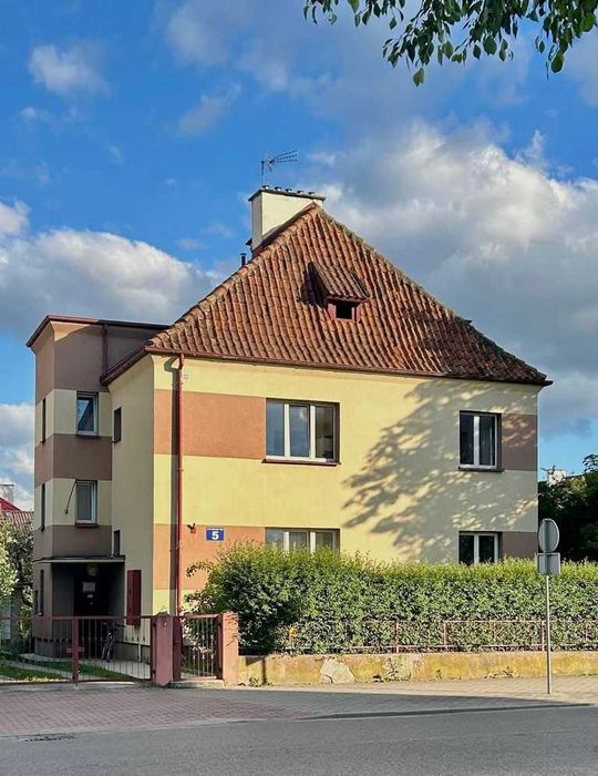 Dom z potencjałem w centrum ul. Świackiego "Sępa"