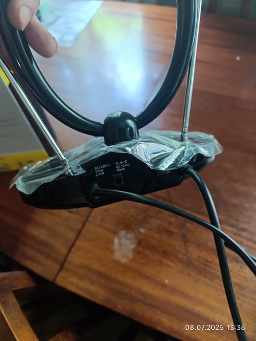 Продам цифровая комнатная антенна т2