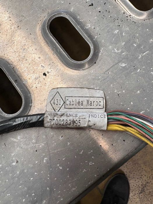 Cablagem do motor  Renault Kangoo 1998 1.9D Ref:77002.83995