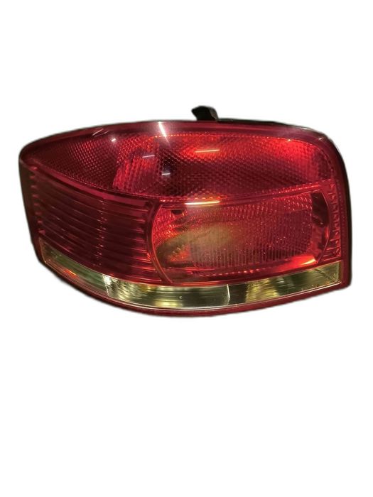 Farolim Esquerdo AUDI A3 8P0945095 (OEM)