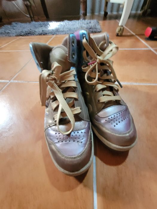 Sapatilhas adidas cano alto