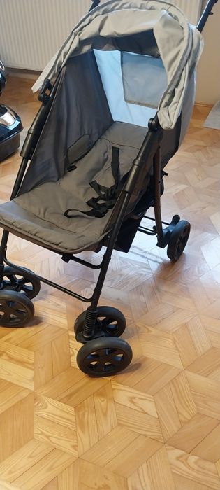 Spacerówka dla dziecka
