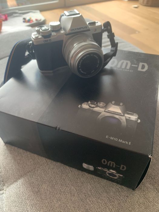 Aparat olympus e-m10 Mark II