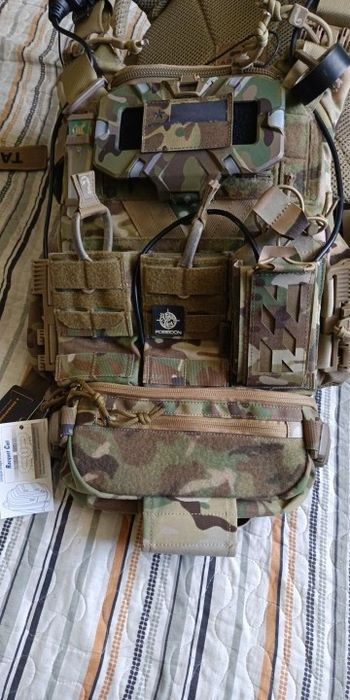 Бананка напашник agilite six pack