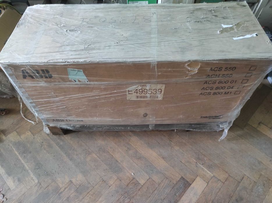 Перетворювач частоти, преобразователь частоты ABB ACS800-01-0070-3+P901