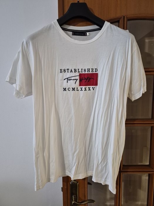 T-shirt Tommy Hilfiger Tamanho XL