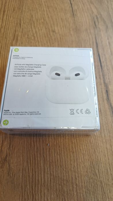 AirPods generacji 3 apple słuchawki douszne bluetooth iPhone
