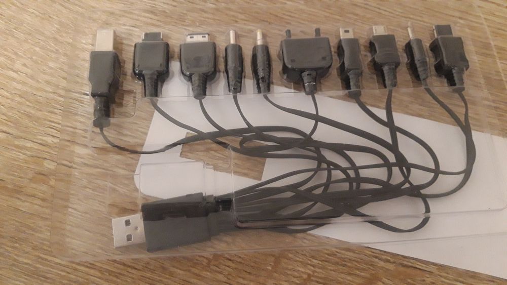 ładowarka USB CLARUS 10 w 1