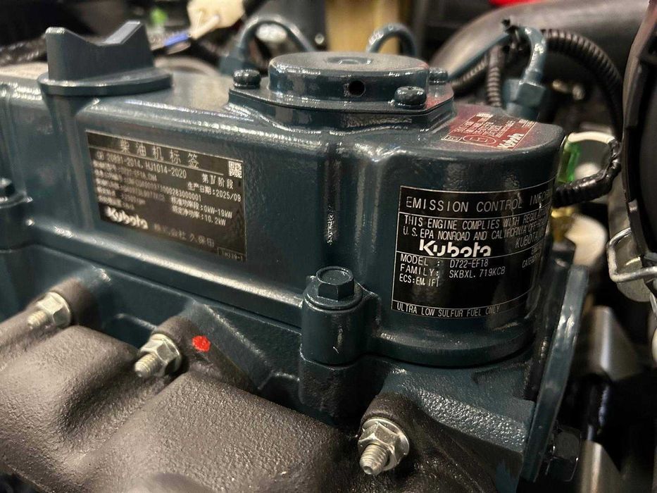 Mini escavadeira CRE 120 diesel