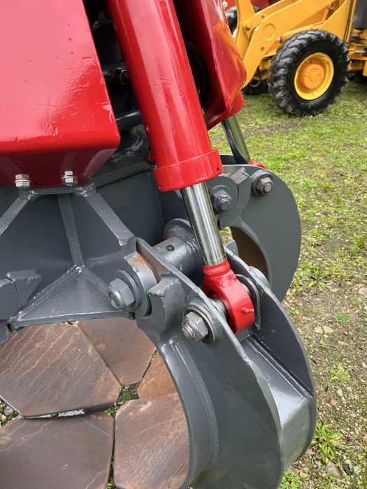 Грейфер для металобрухту пʼяти пелюстковий