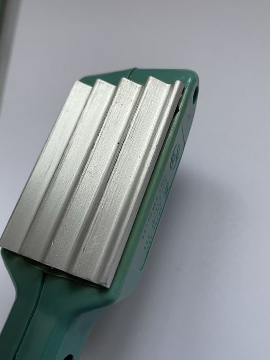 Плойка «гофре», щипцы для волос