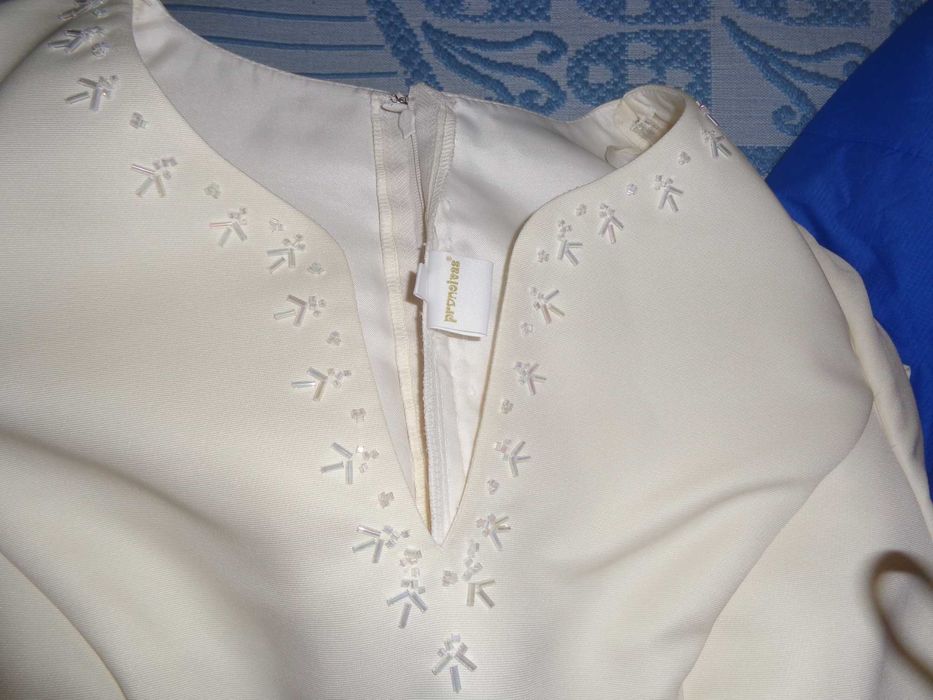 Vende-se vestido de noiva com mangas 3/4