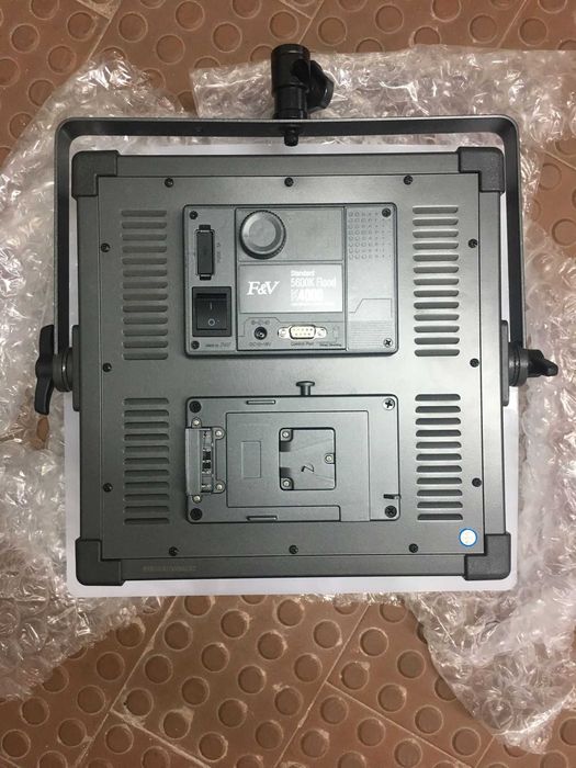 Painel LED S&V K4000