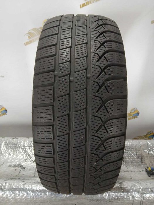 Шина Pirelli 245/40R19. 1шт. Зима Розпаровка 2020р. (0243)
