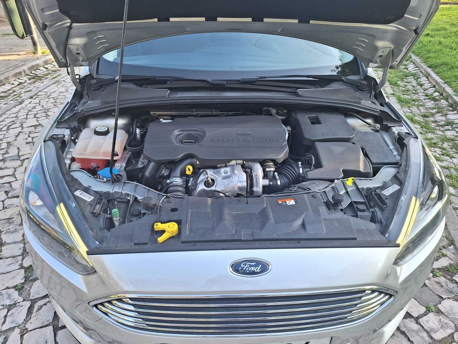 Ford Focus SW Titanium 120 C/V Irrepreensível de 2017