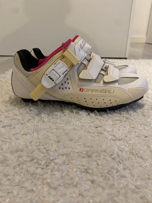 Damskie buty kolarskie