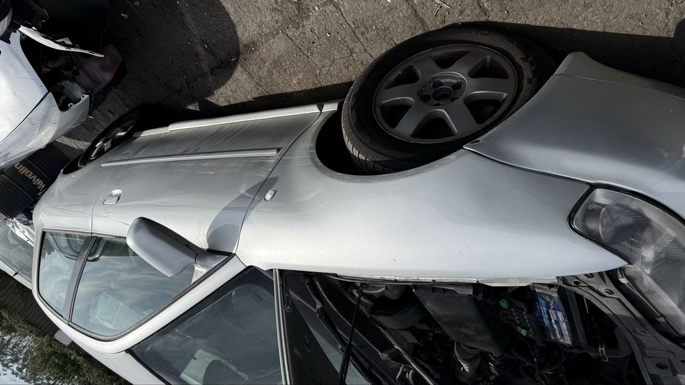 tampa da mala Audi A3 Fase 2 ano 2002