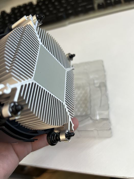 Кулер AMD  для Ryzen 5 5600