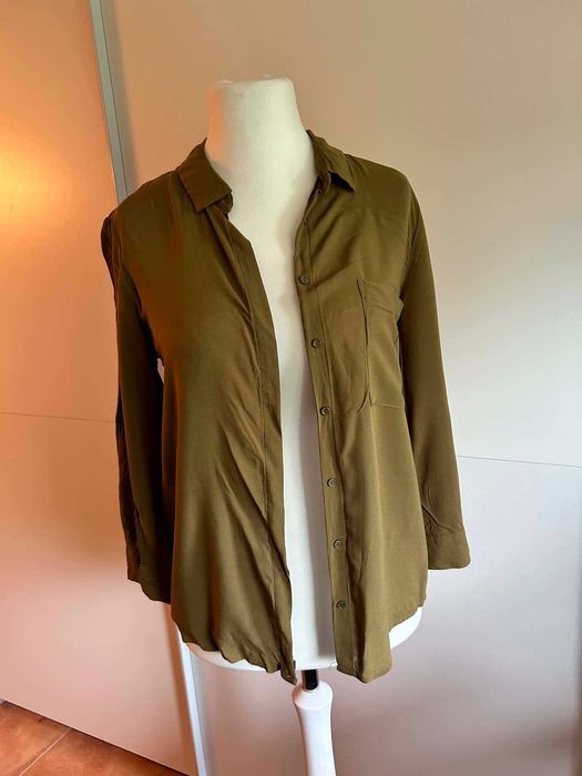 Oliwkowa/khaki koszula z guzikami