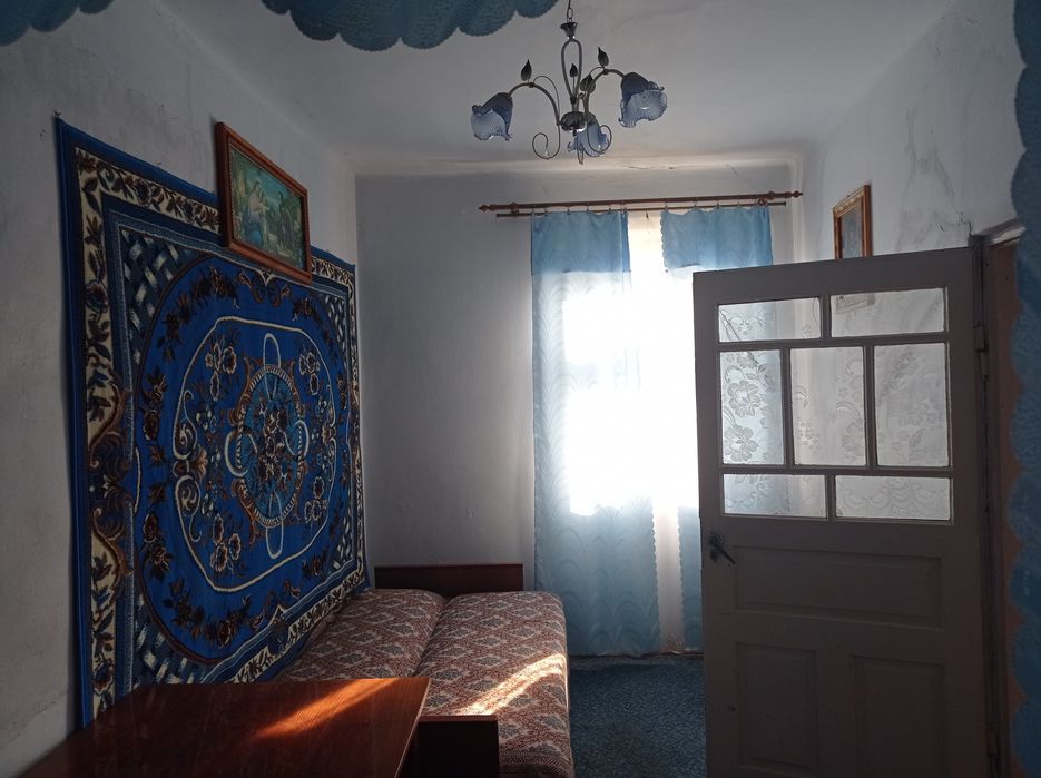 Продаж будинку Львівської області