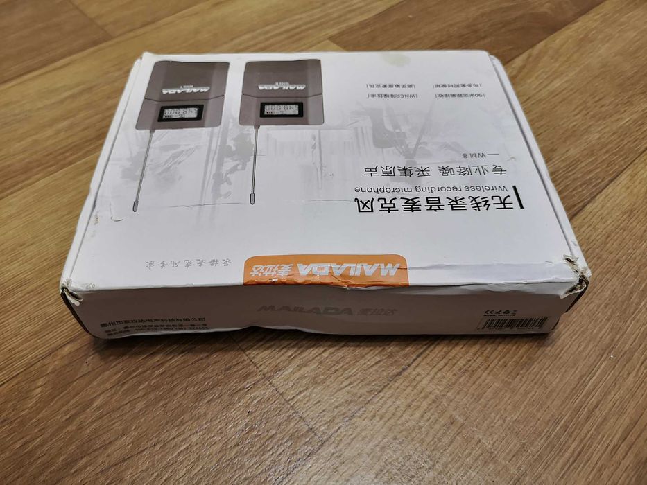 Петлічна радіосистема Mailada WM 8 (бездротовий мікрофон)