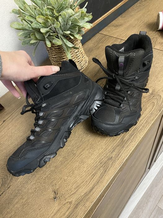 Ботінки Merrell Moab FST 37 розміру