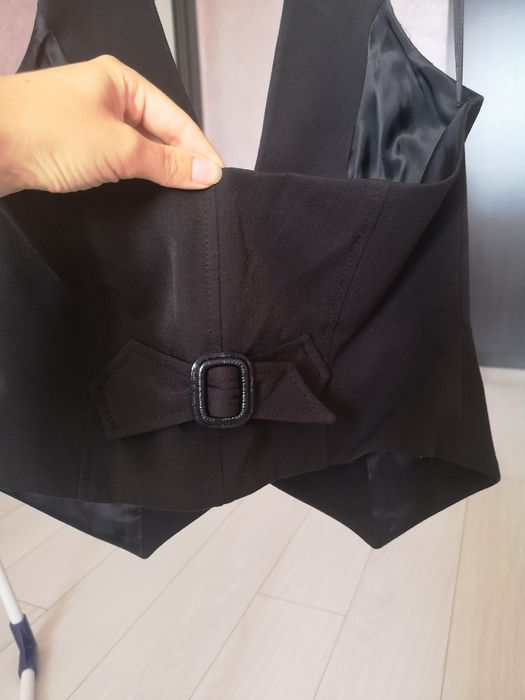 Жилет бренду Vilonna