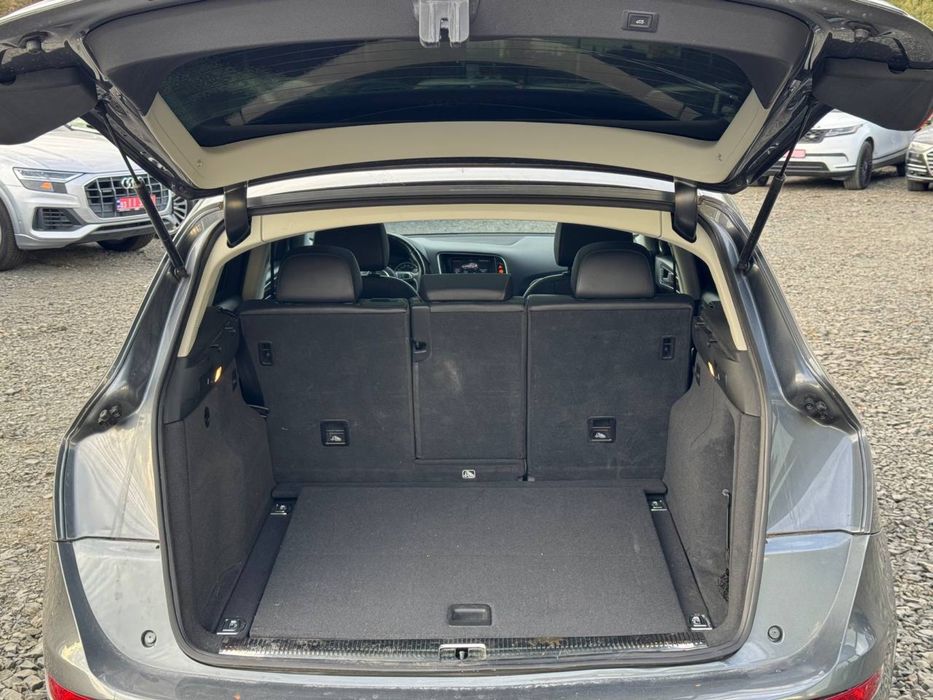 AUDI Q5 premium plus S-Line