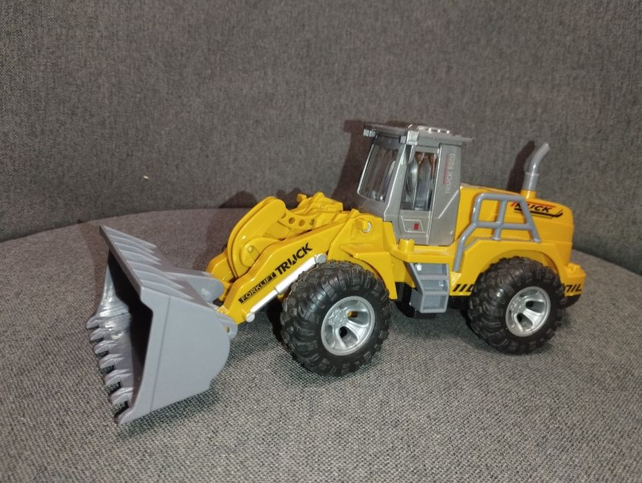 Бульдозер на радіокеровані