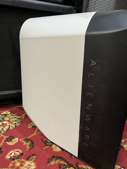 Komputer gamingowy alienware  aurora