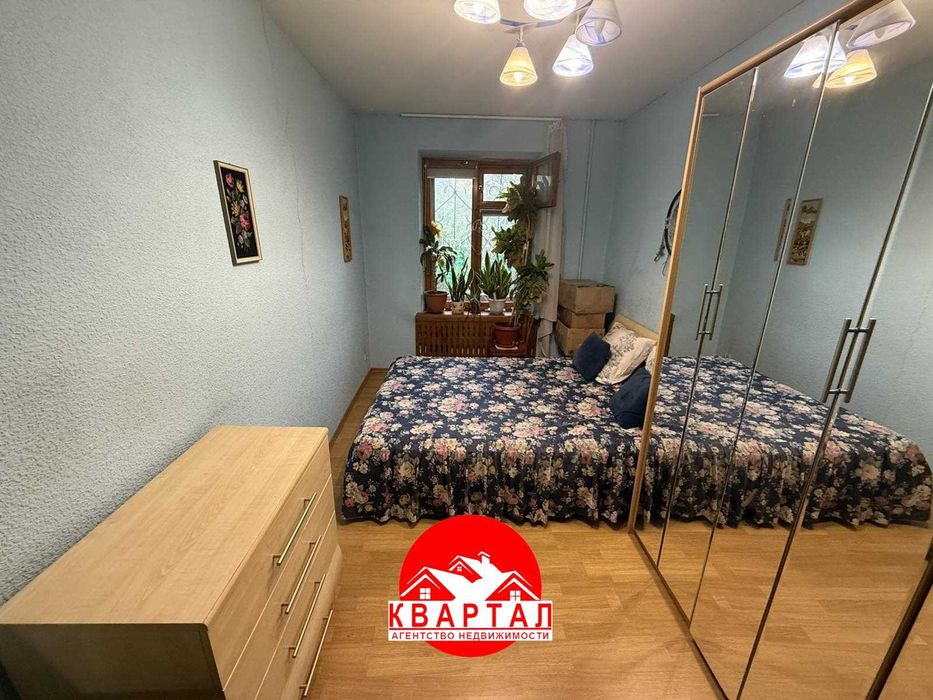 Продается 3-х комн. квартира на Правом Берегу, сталинка