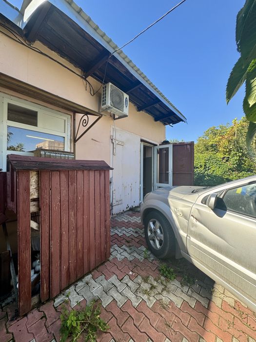 Аренда склада 30м2 - закрытый двор с парковкой