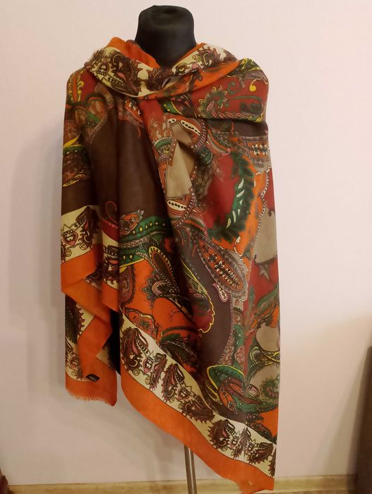 Duży szal damski