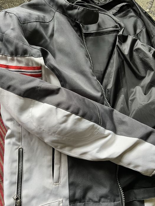 Куртка байкерська