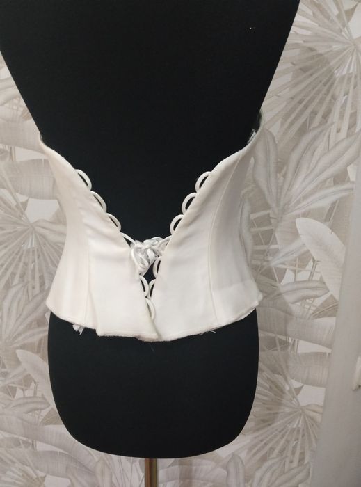 Продам корсет ручної роботи. р. 46-48