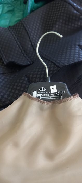 Продам легкий, стильний жіночий плащ ТМ "Lesy/a"