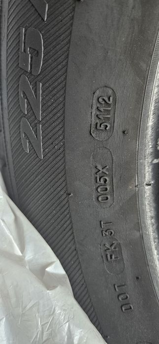 Продам шини Michelin 225/65/17 комплект (4 шт) Б/в